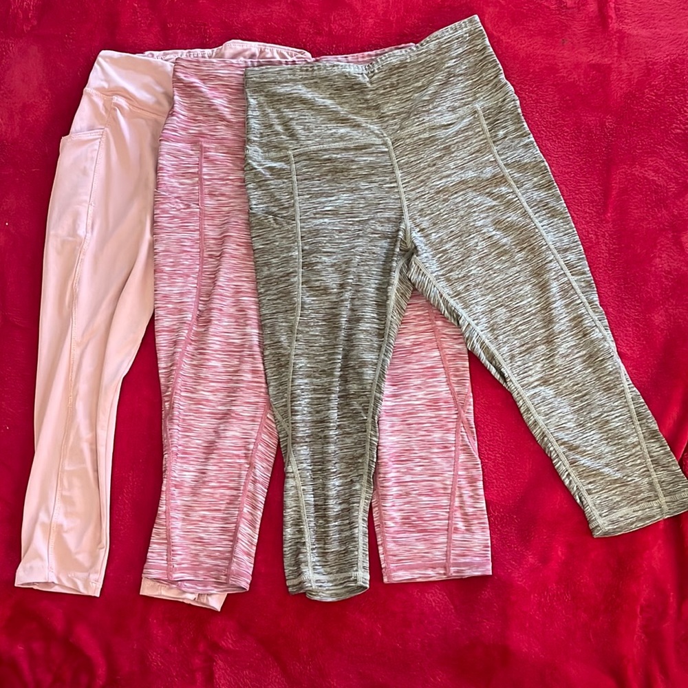 3/4 length leggings. 2 pair of sportswear(medium), one pair of SRX active (L)